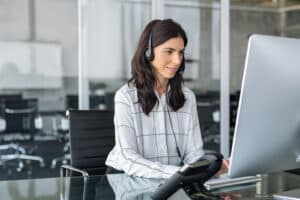 The Benefits of Outsourcing Your Helpdesk Support